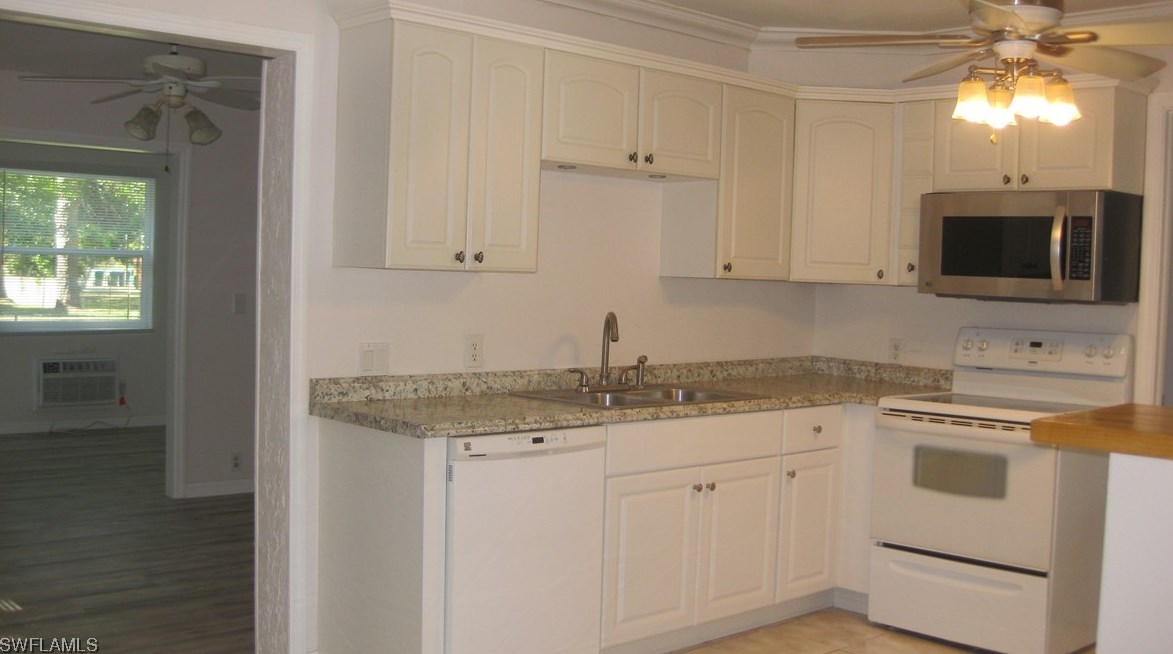 27 Blair St, Fort Myers, FL 33903-4303