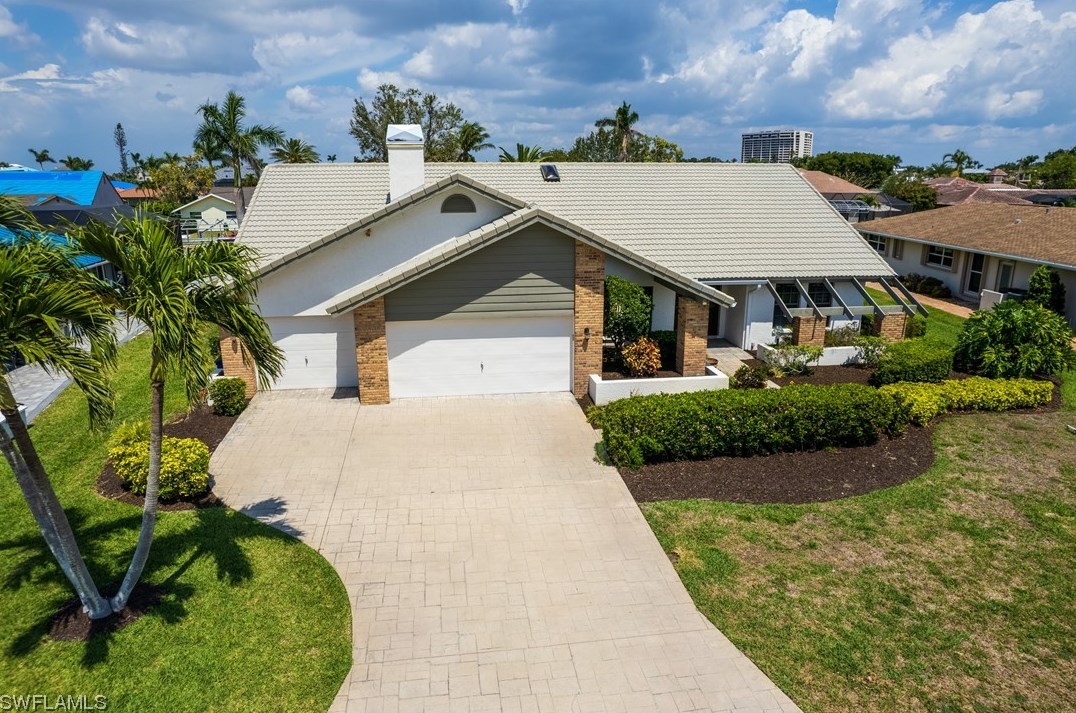 851 Hatchee Vista Ln, Fort Myers, FL 33919-6021