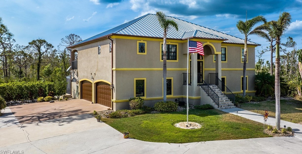 8611 Juneau Ct, Saint James City, FL 33956
