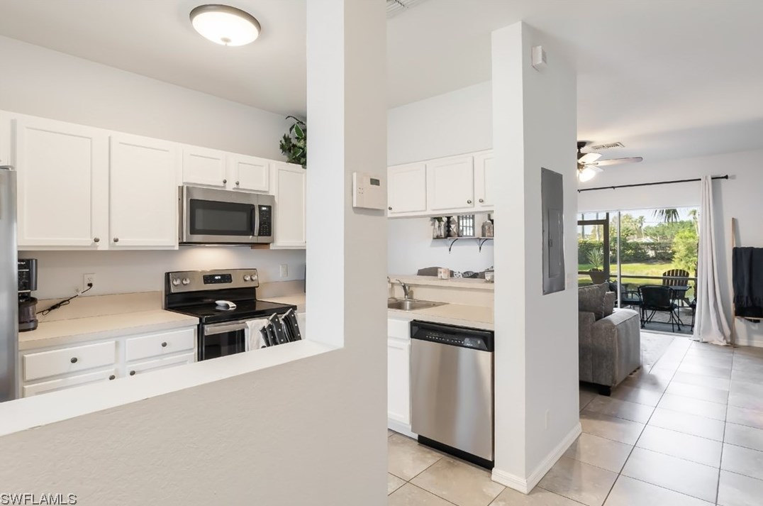 10016 Pacific Pines Ave, Fort Myers, FL 33966-7948