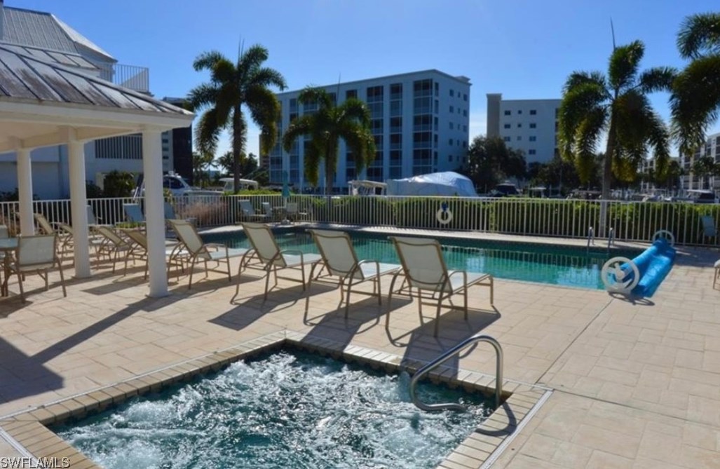 372 Lenell Rd, Fort Myers Beach, FL 33931