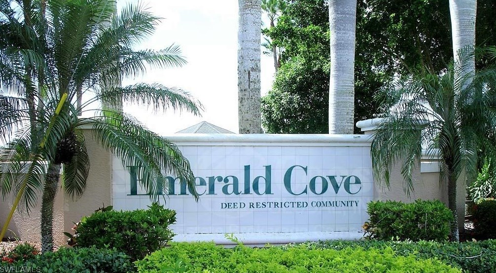 1801 Emerald Cove Dr, Cape Coral, FL 33991-5402