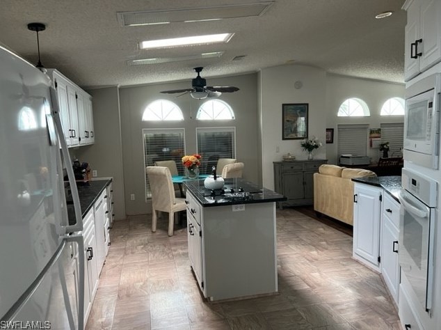 14521 Nathan Hale Ln, Fort Myers FL  33917-9041 exterior