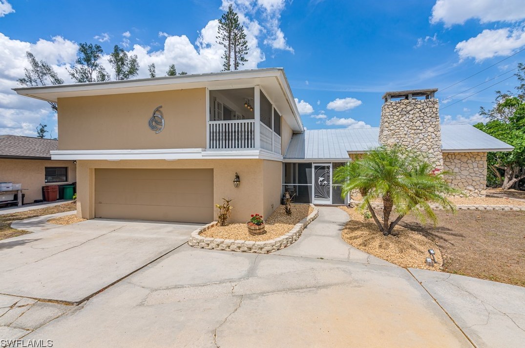 417 42nd Ter, Cape Coral, FL 33904-8471