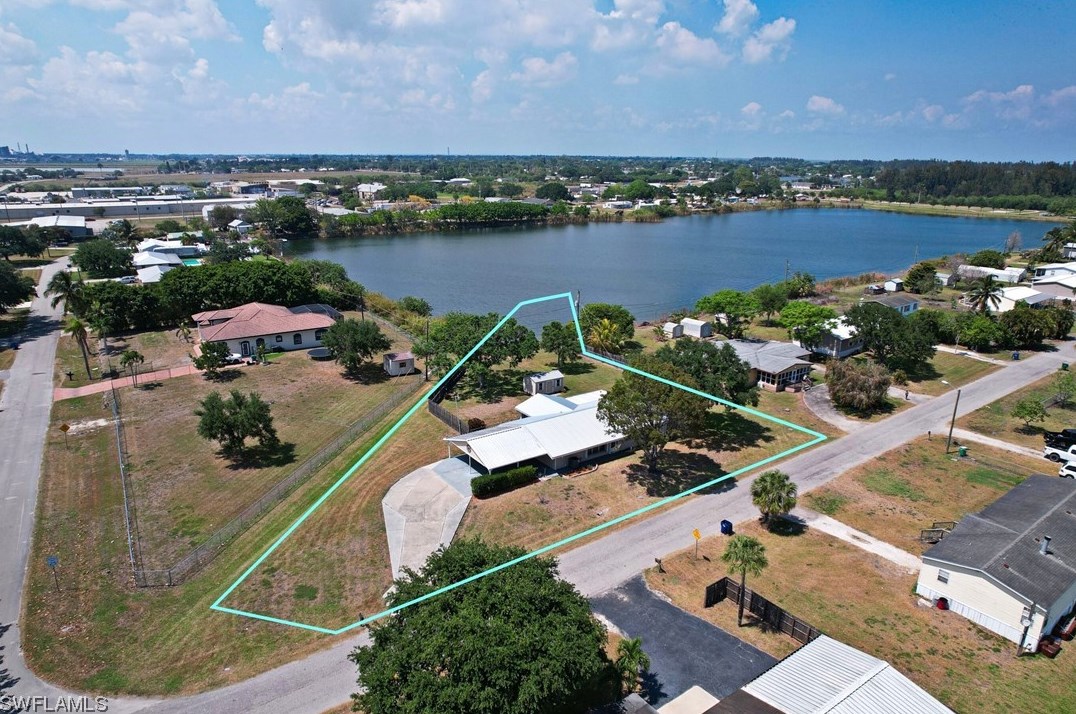 1827 John Rd, Clewiston, FL 33440-9504