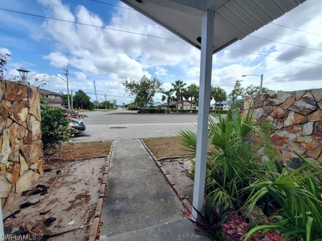 257 Cape Coral Pkwy E Apt B, Cape Coral, FL