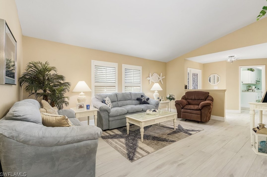 4502 Se 6th Ct, Cape Coral, FL 33904