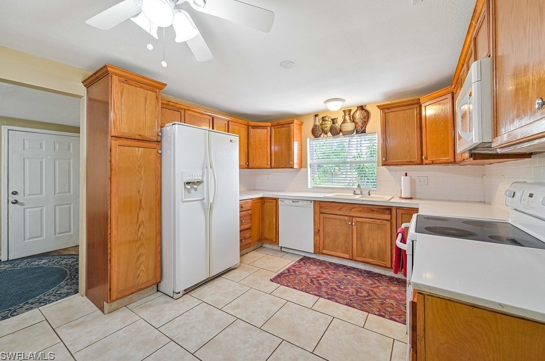 288 Whittier Ave, Fort Myers, FL 33917-3460