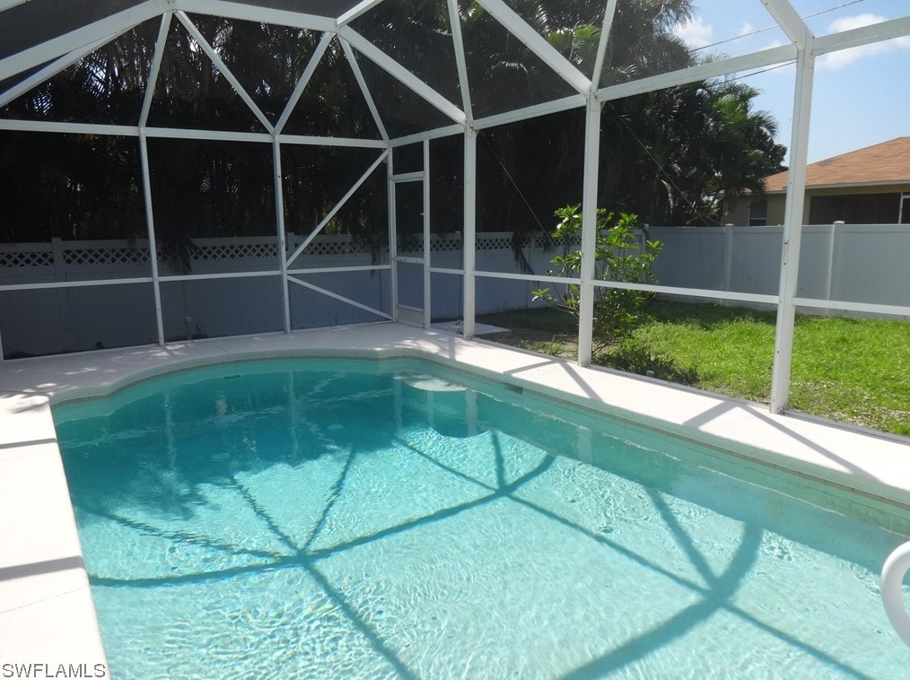 3320 Sw 8th Ct, Cape Coral, FL 33914