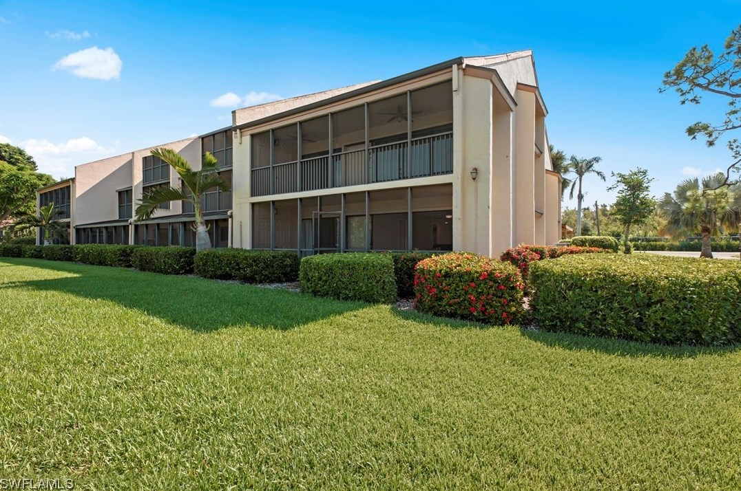 16472 Timberlakes Dr, Fort Myers, FL 33908-4371