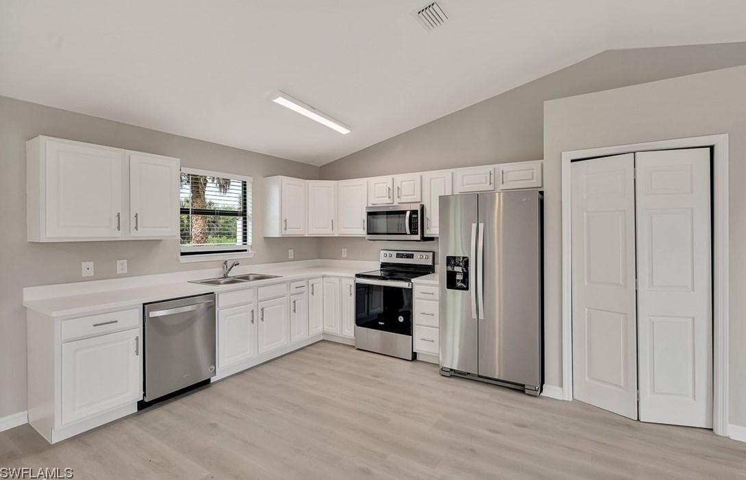 77 Milwaukee Blvd, Lehigh Acres, FL 33974