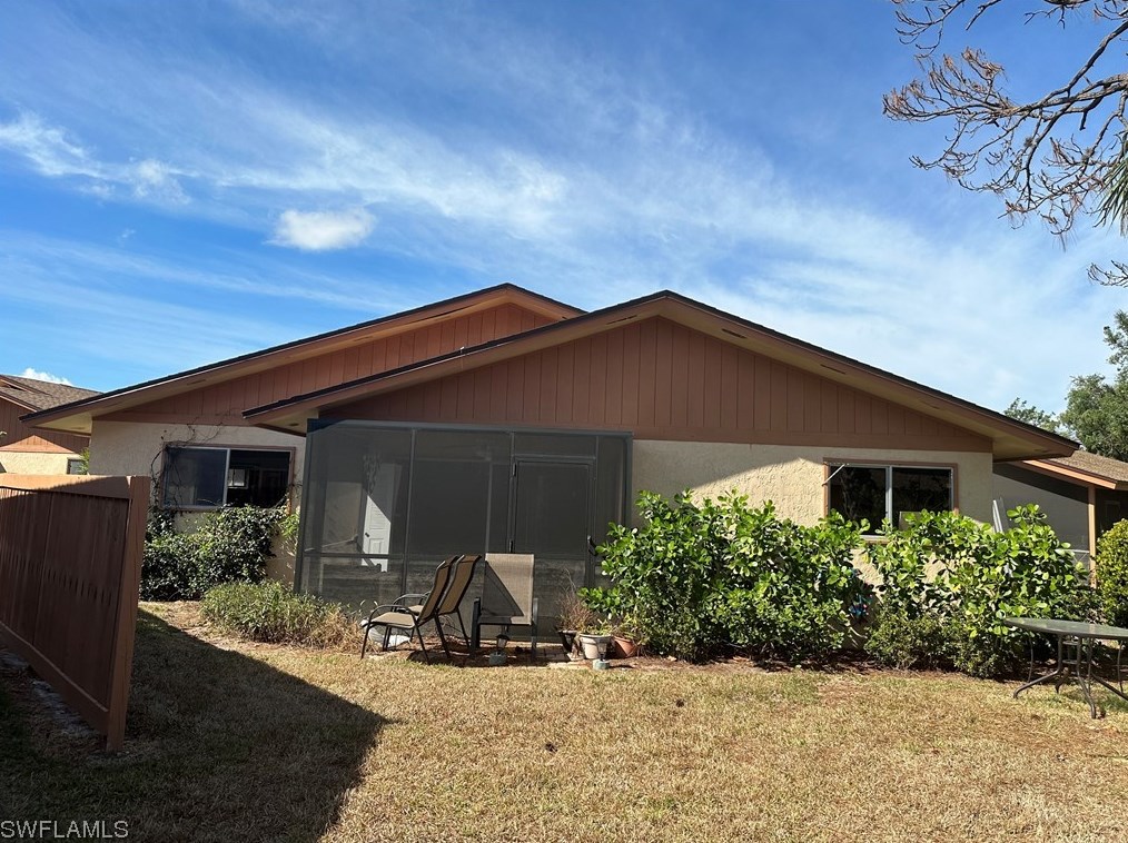 6493 Royal Woods Dr, Fort Myers, FL 33908-6195