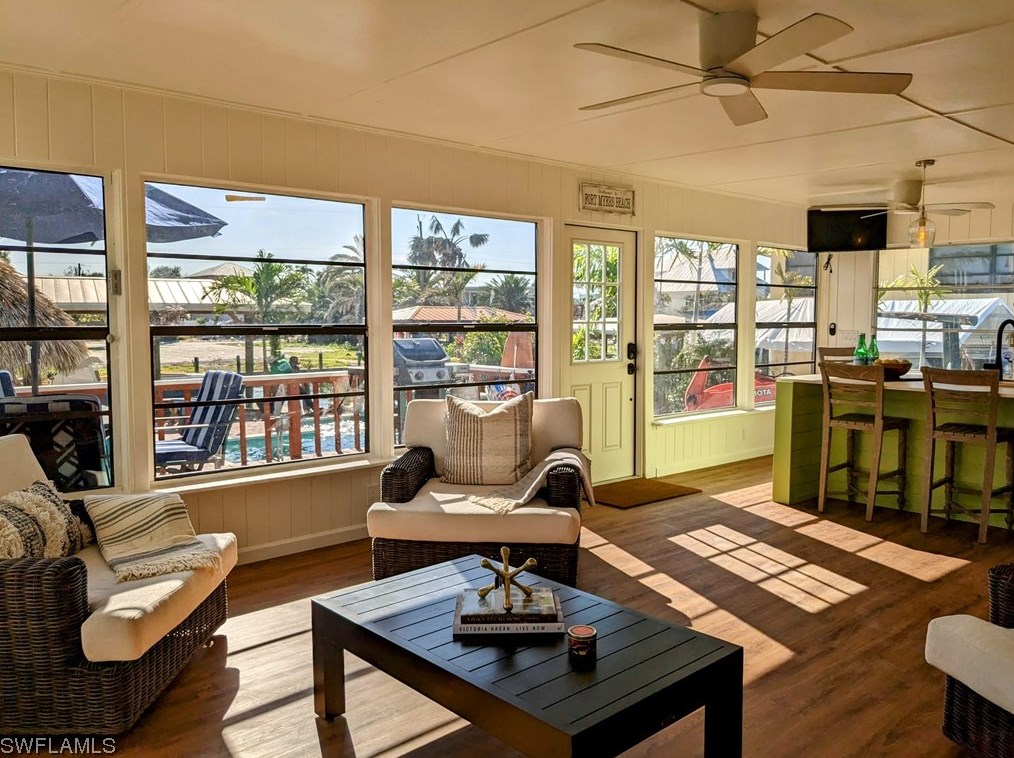 262 Ohio Ave, Fort Myers Beach, FL 33931