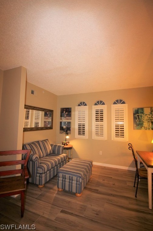 15585 Ocean Walk Cir Apt 302, Fort Myers, FL 33908