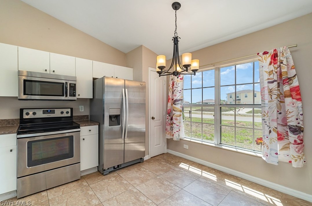2707 Nelson Rd, Cape Coral, FL 33993-8630