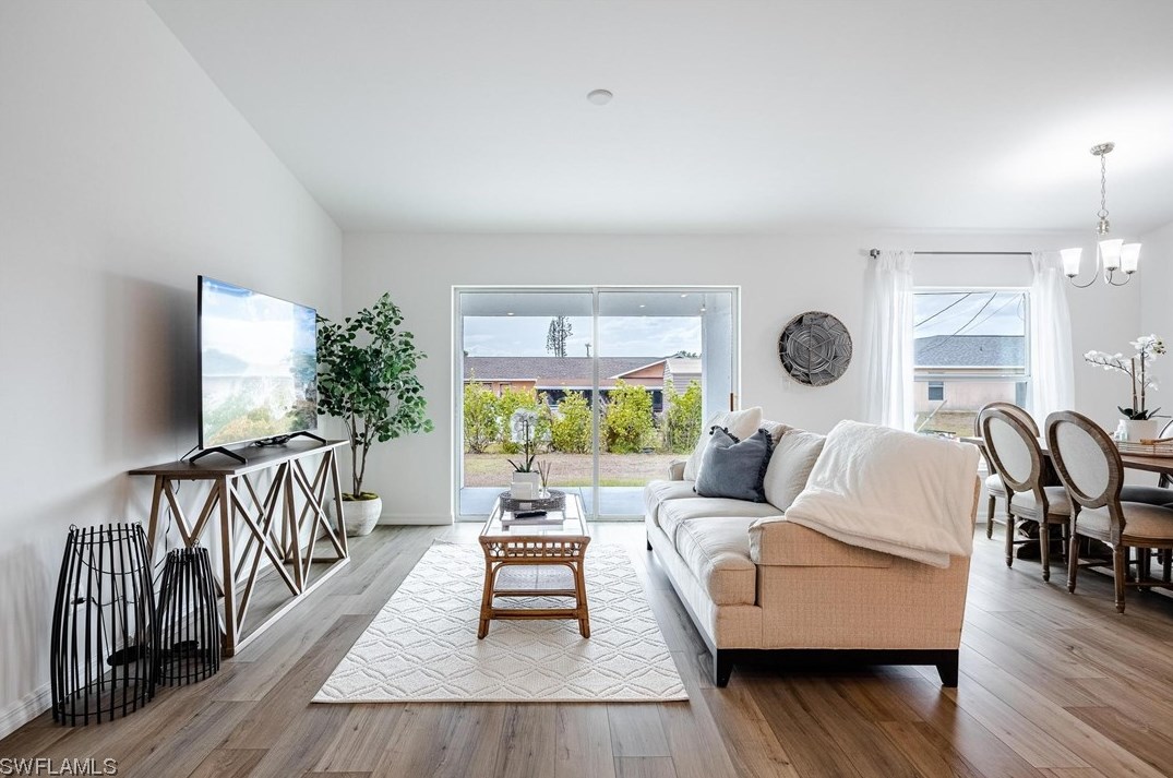 2604 5th Ave, Cape Coral FL  33909-8843 exterior