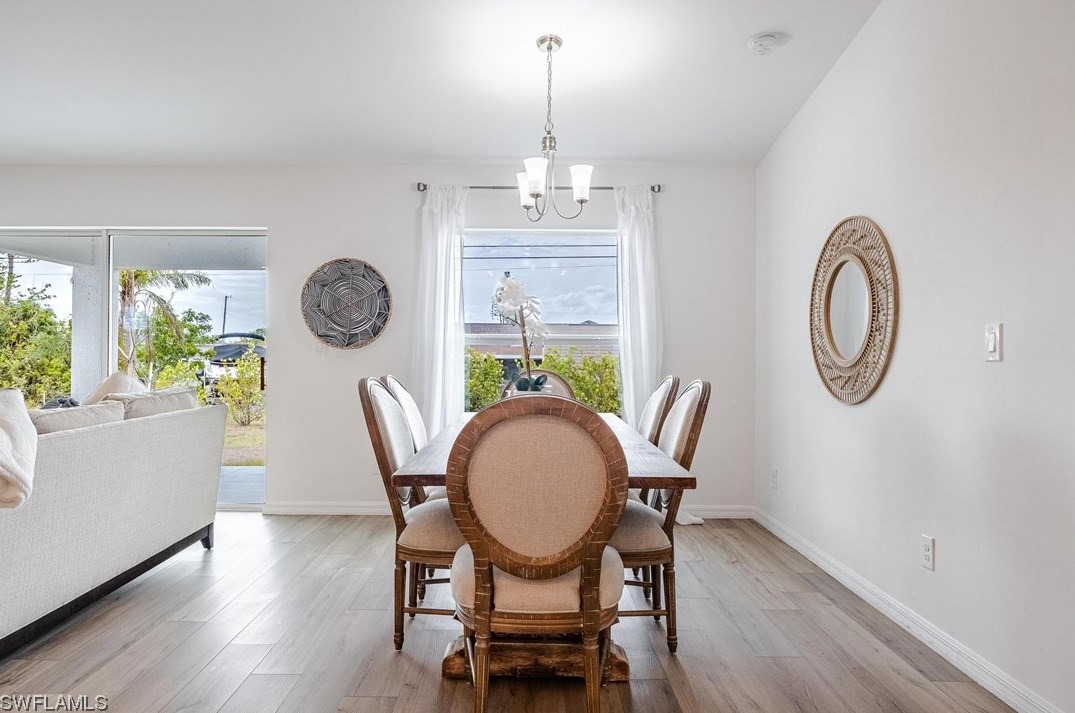 2604 5th Ave, Cape Coral FL  33909-8843 exterior