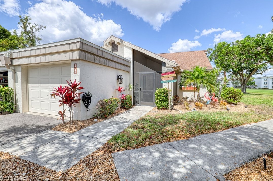1768 Augusta Dr, Fort Myers, FL 33907-5714