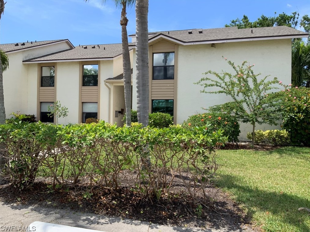 5483 Peppertree Dr, Fort Myers, FL 33908-2169