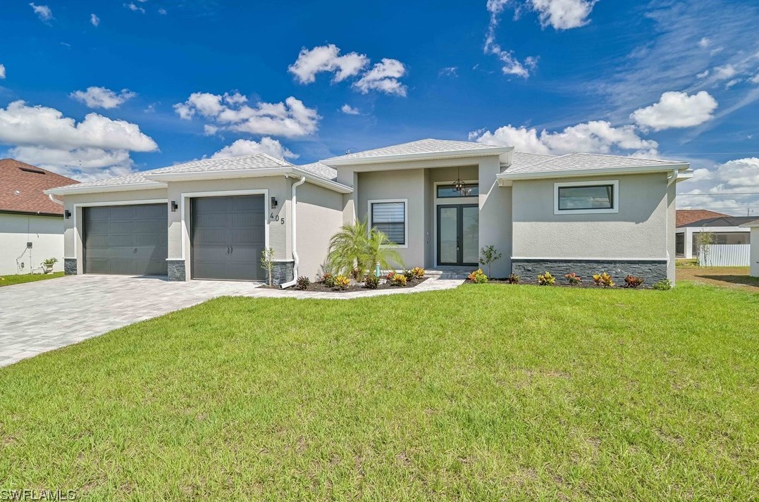405 9th St, Cape Coral, FL 33990-0015