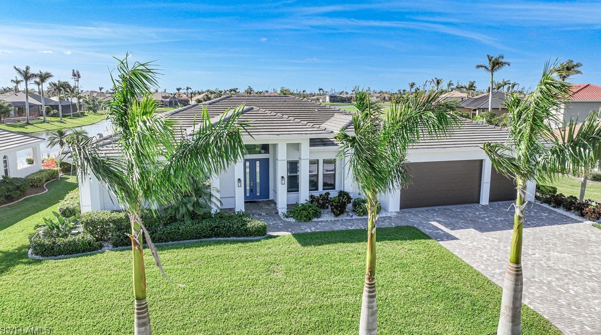 11728 Lady Anne Cir, Cape Coral, FL 33991-7539