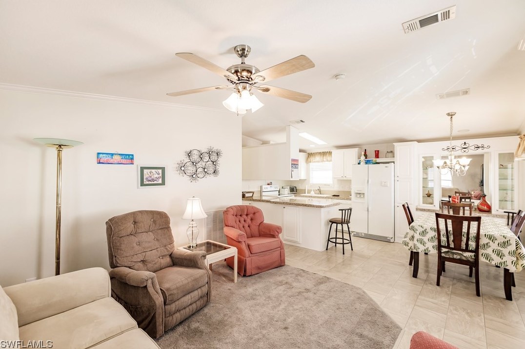 97 Lofty Ln, Fort Myers, FL 33903-7330