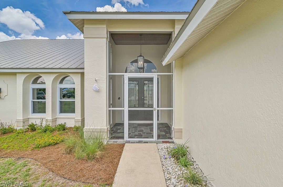 7411 Bear Hollow Cir, Fort Myers, FL 33967-2554