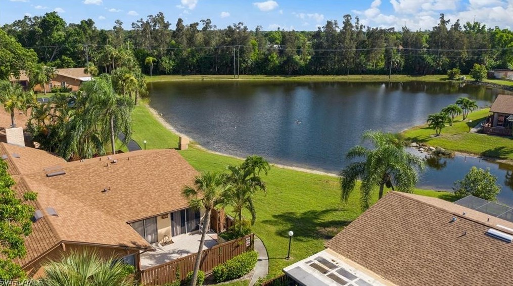 6400 Royal Woods Dr, Fort Myers, FL 33908-6147
