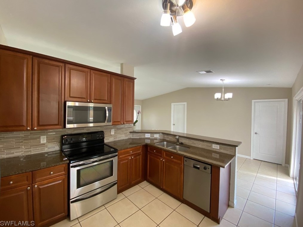 18258 Maple Rd, Fort Myers, FL 33967-3171