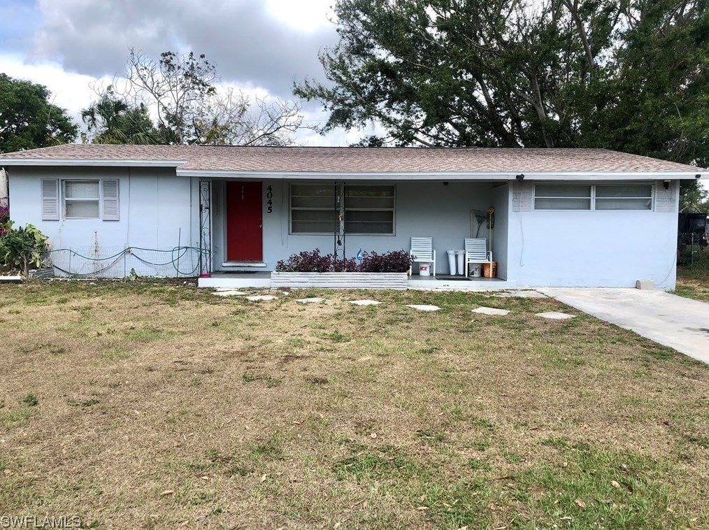4045 Edgewood Ave, Fort Myers, FL 33916-1007