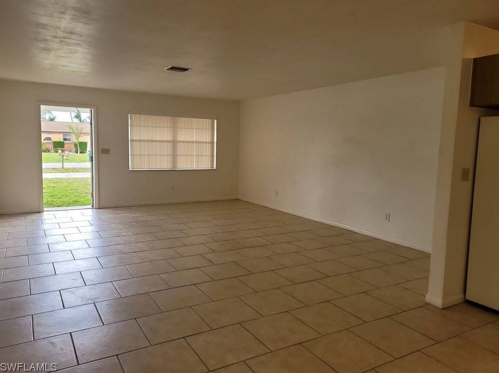 4913 Viceroy St #a, Cape Coral, FL 33904