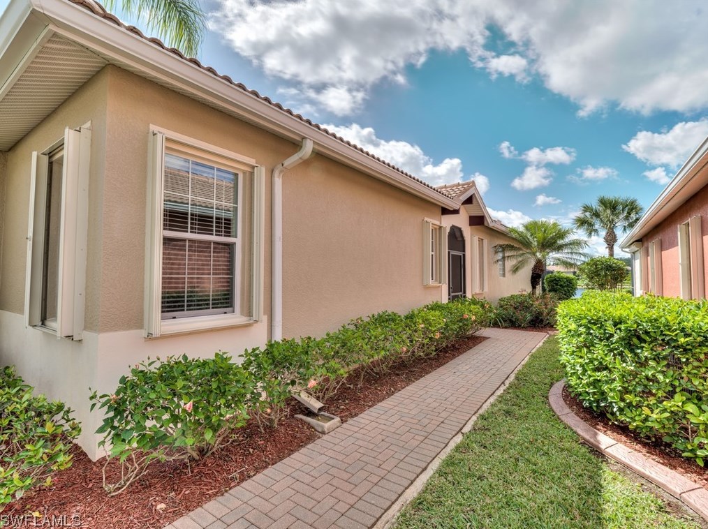 10417 Materita Dr, Fort Myers, FL 33913-8666