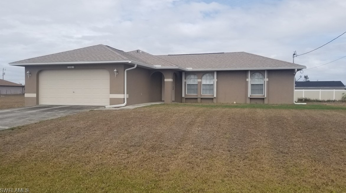 1301 Juanita Pl, Cape Coral, FL 33909-1289