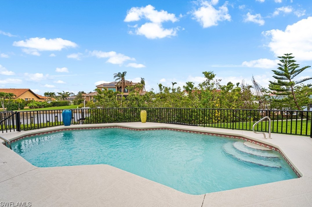 15071 Intracoastal Ct, Fort Myers FL  33908-6807 exterior