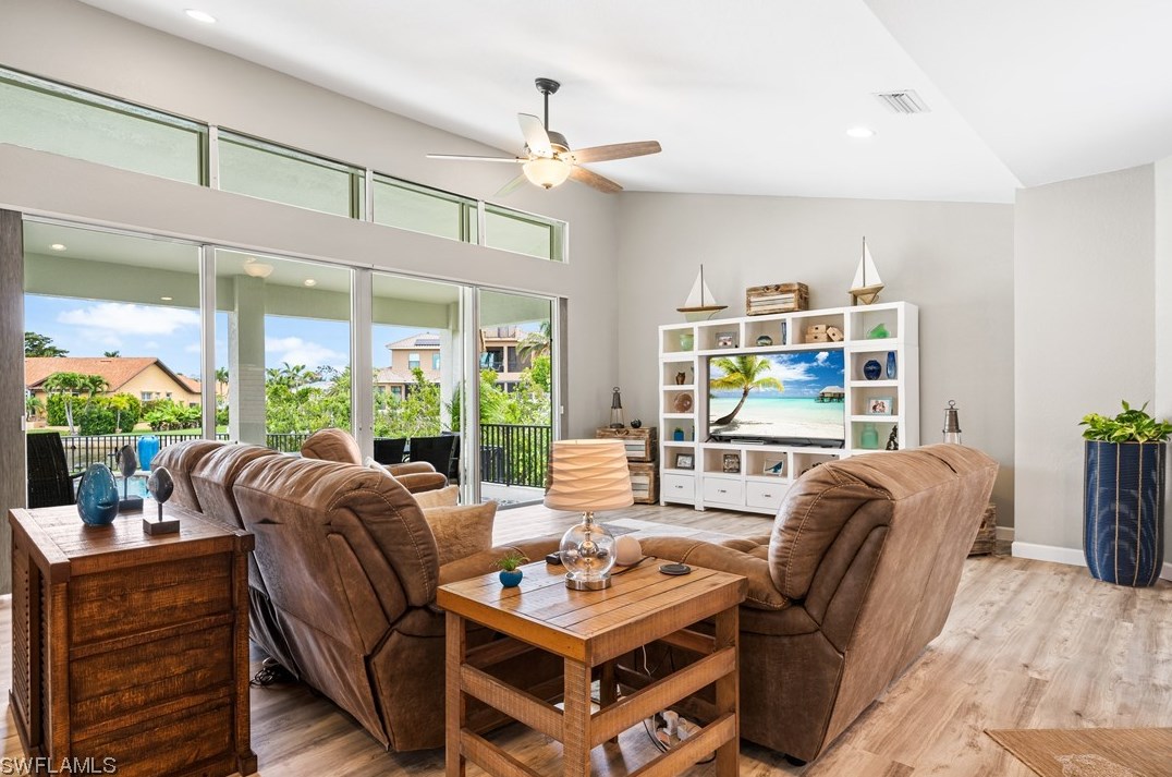 15071 Intracoastal Ct, Fort Myers FL  33908-6807 exterior