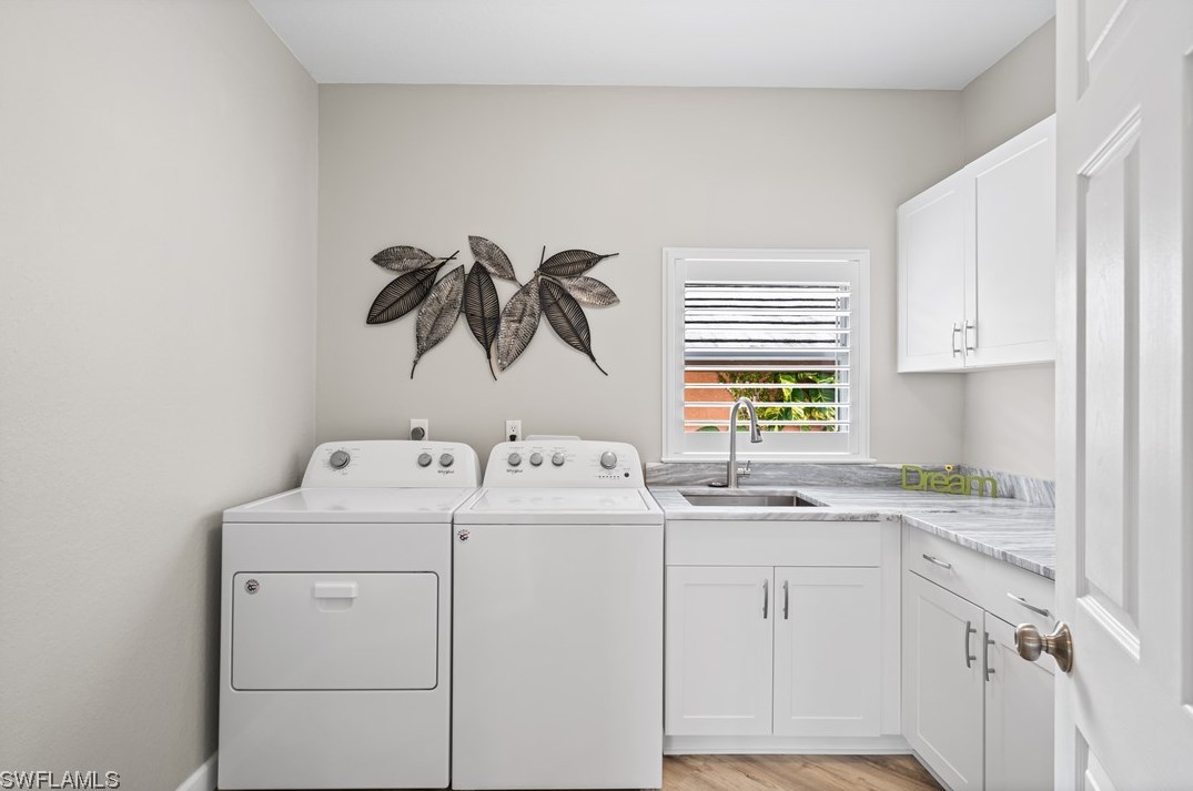 15071 Intracoastal Ct, Fort Myers FL  33908-6807 exterior