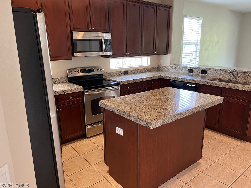 6595 Plantation Preserve Cir, Fort Myers, FL 33966-8366
