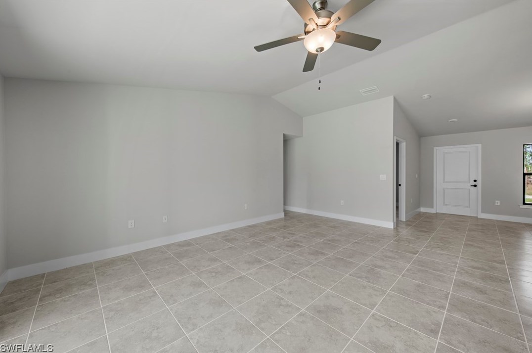 6037 Lacota Ave, Fort Myers, FL 33905-5719