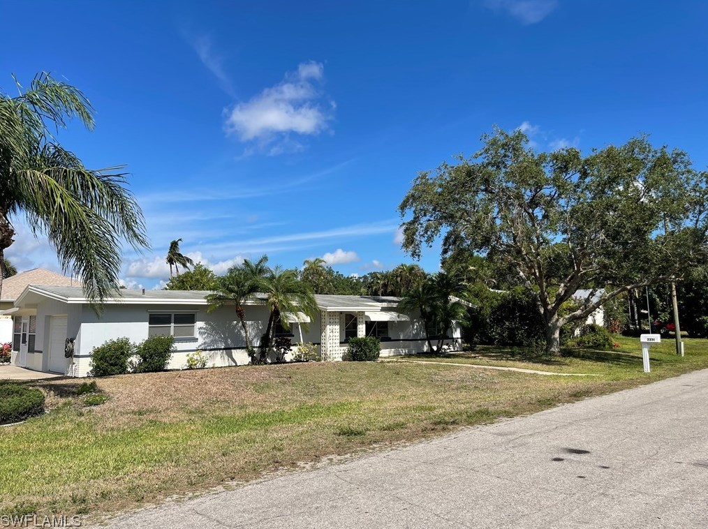 2231 Randolph Dr, Fort Myers FL  33905-4751 exterior