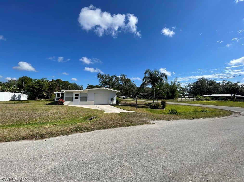 2231 Randolph Dr, Fort Myers FL  33905-4751 exterior