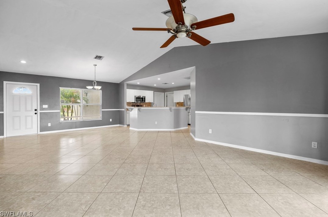 1410 Ne 15th St, Cape Coral, FL 33909