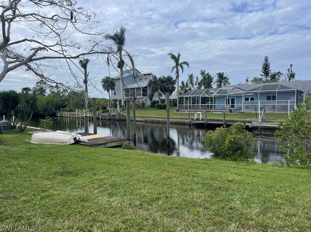 2241 Club House Rd, Fort Myers, FL 33917-2523