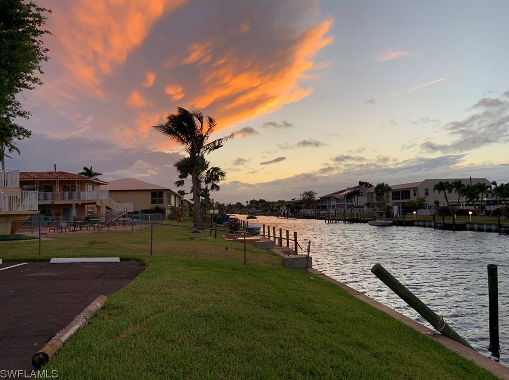 909 Se 46th Ln #104, Cape Coral, FL 33904