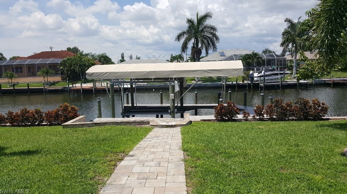 1315 Se 17th St, Cape Coral, FL 33909