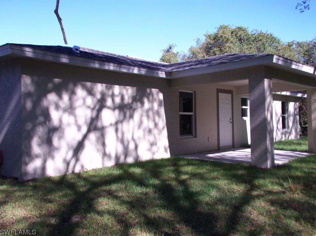 1173 E Benbow Ct, Labelle, FL 33935