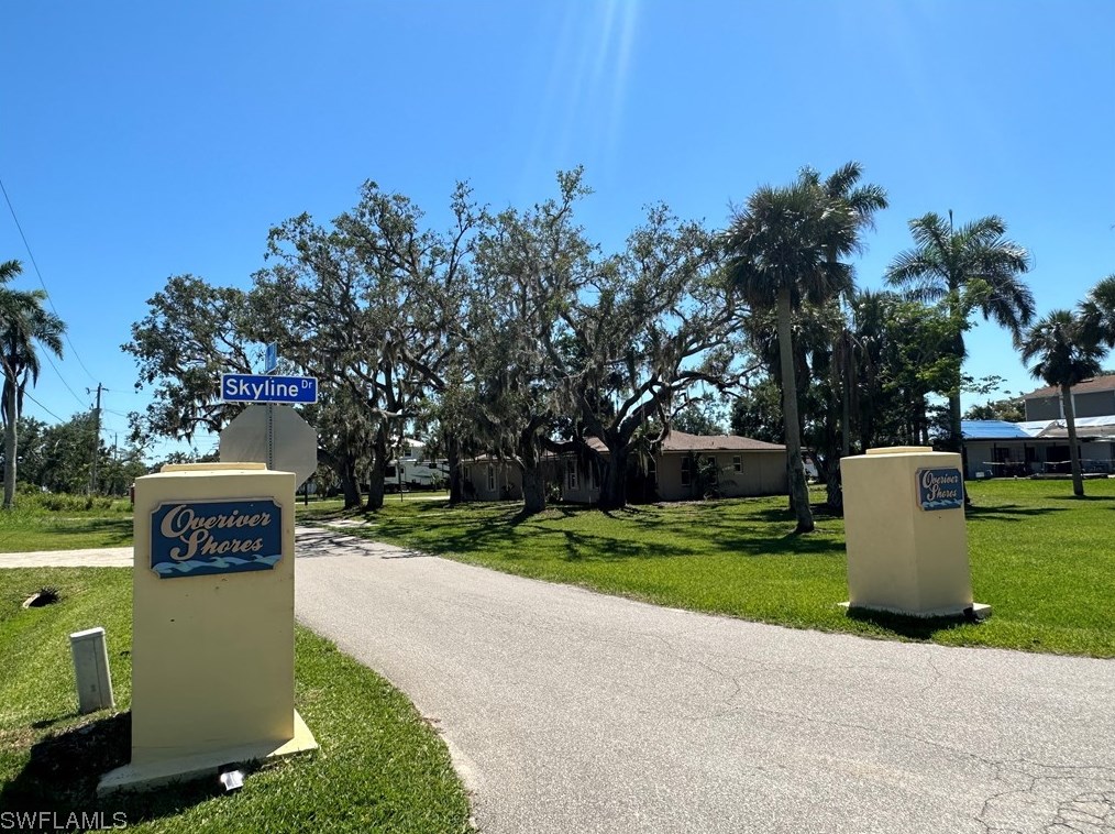 625 Overriver Dr, Fort Myers, FL 33903-4759
