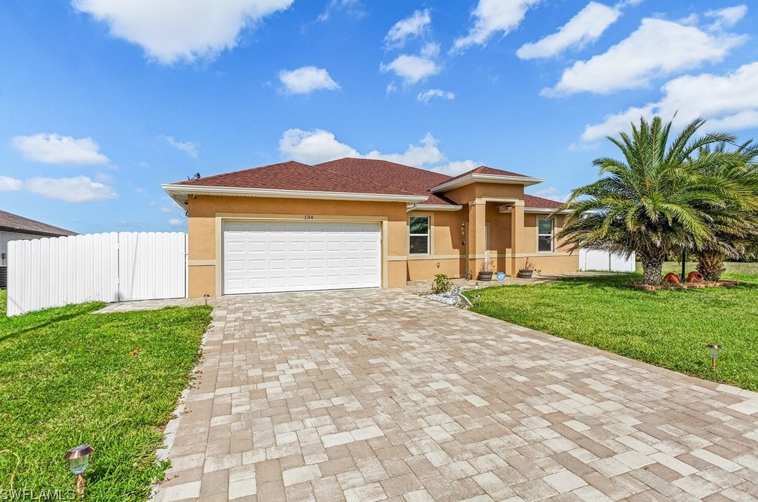 134 Se 5th Ave, Cape Coral, FL 33990