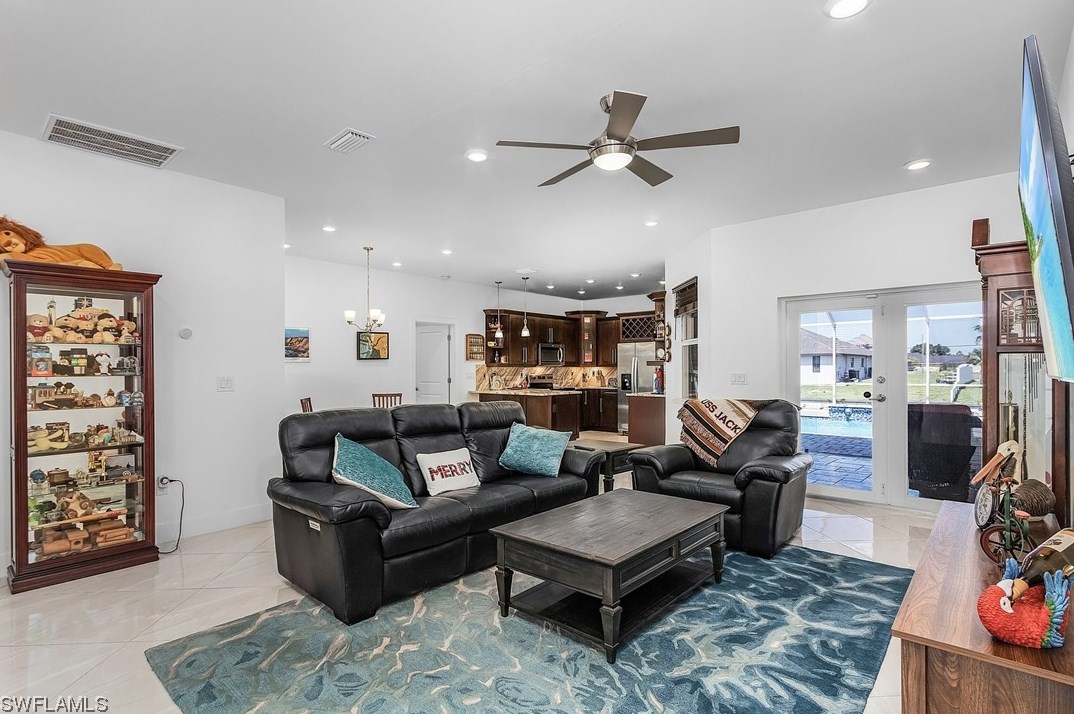 134 5th Ave, Cape Coral FL  33909-2535 exterior