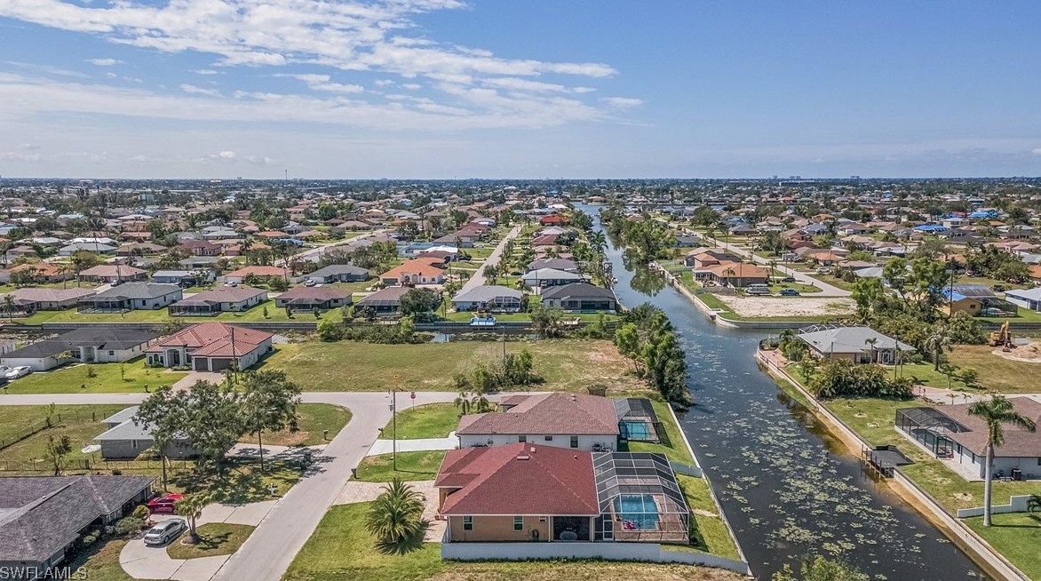 134 5th Ave, Cape Coral FL  33909-2535 exterior