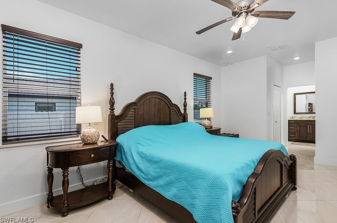 134 5th Ave, Cape Coral FL  33909-2535 exterior